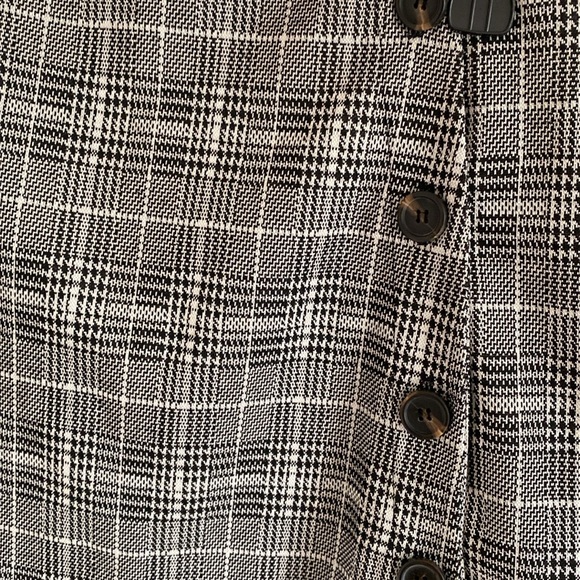 Lush Plaid Short Skirt - Picture 2 of 5